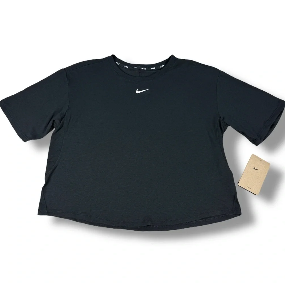 NWT Nike Top Girls Size Large L Black Short Sleeve T-Shirt‎